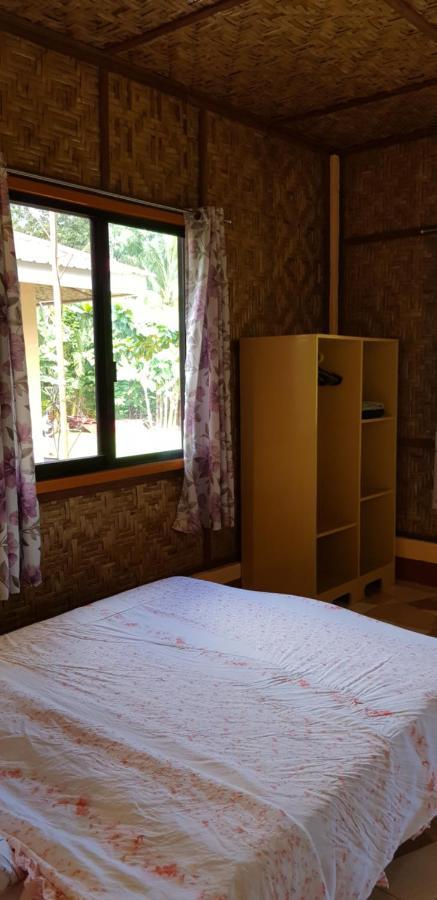 Paco'S Garden Home Stay Mambajao 外观 照片