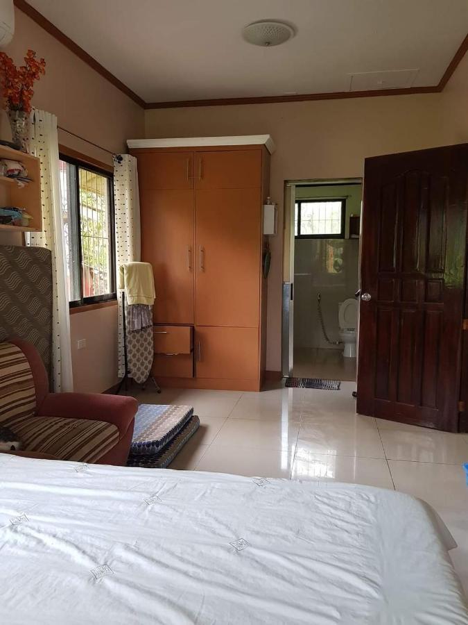 Paco'S Garden Home Stay Mambajao 外观 照片