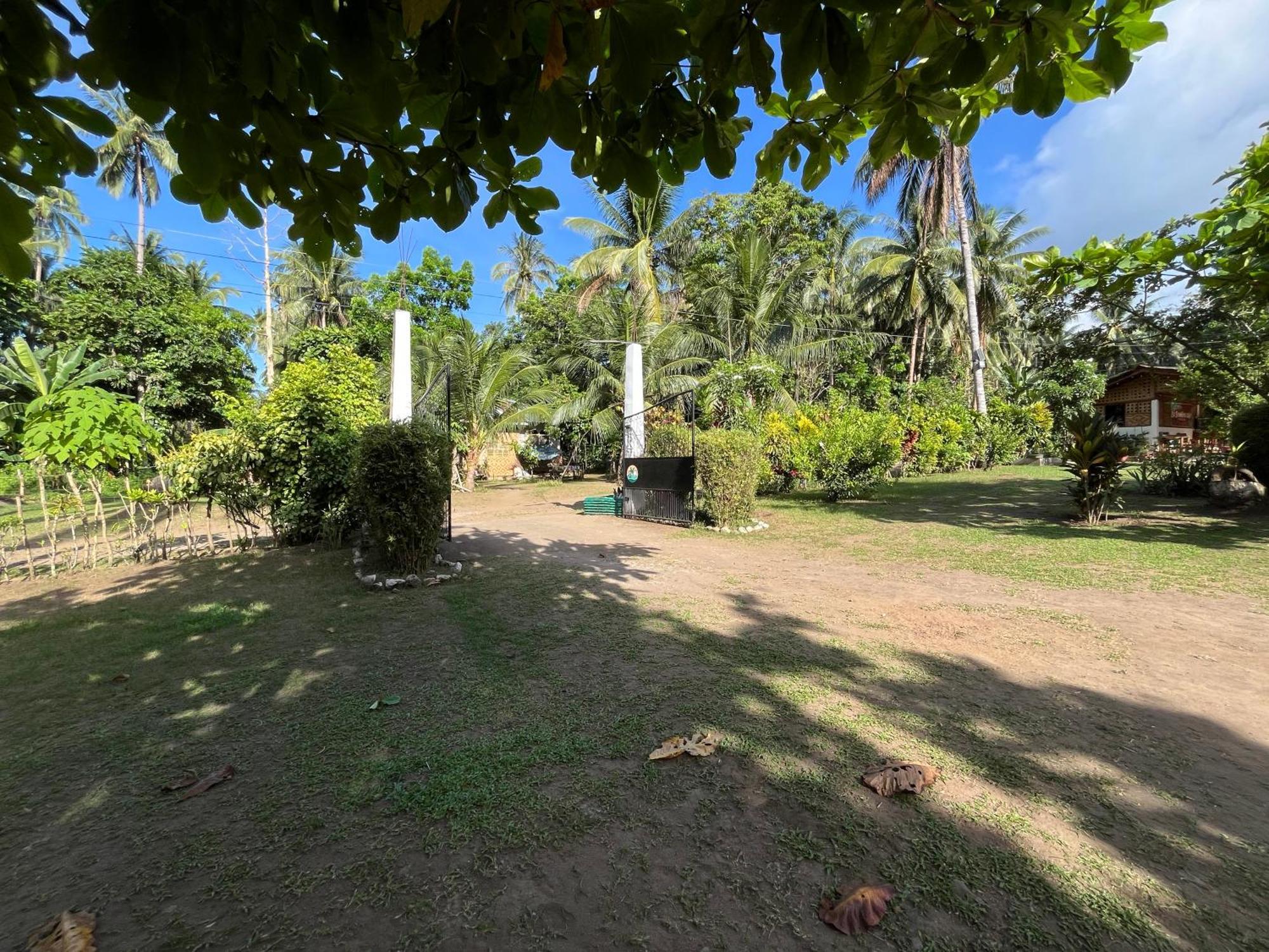 Paco'S Garden Home Stay Mambajao 外观 照片